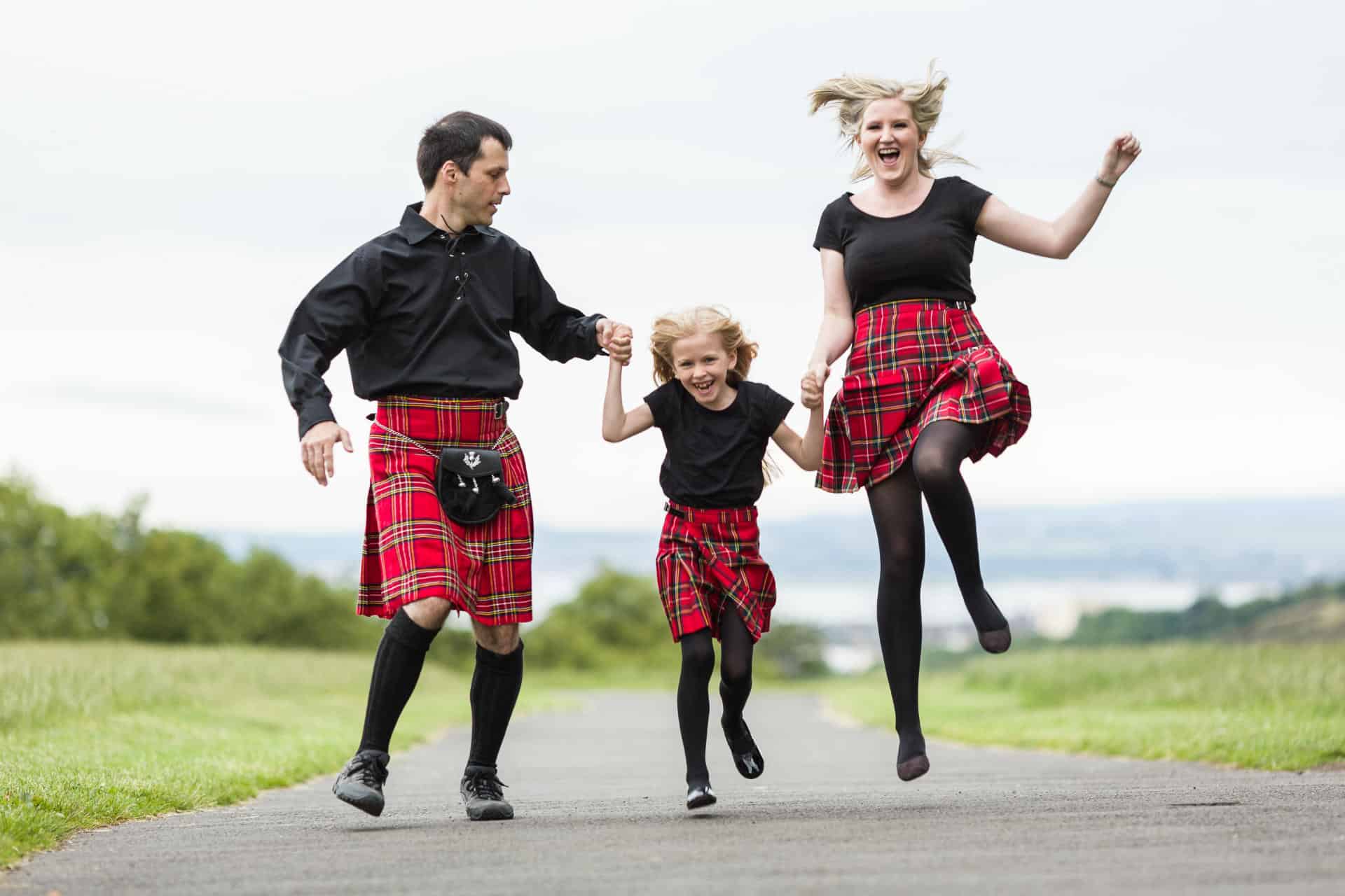 Calton Hill - Arndís, Margrét and Cédric