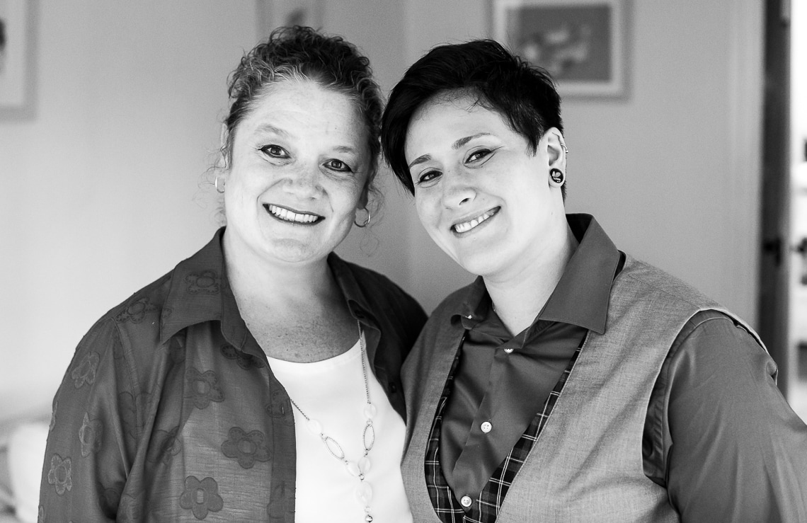 mother of the bride and daughter