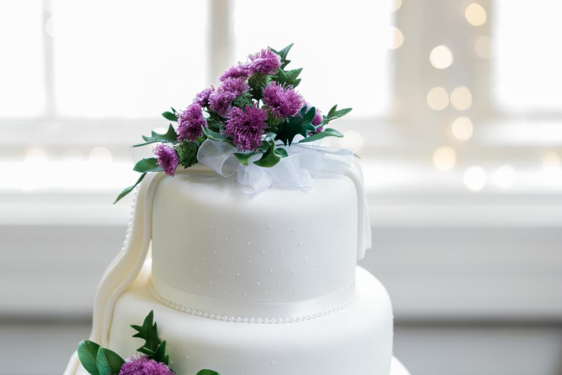wedding cake detail photo